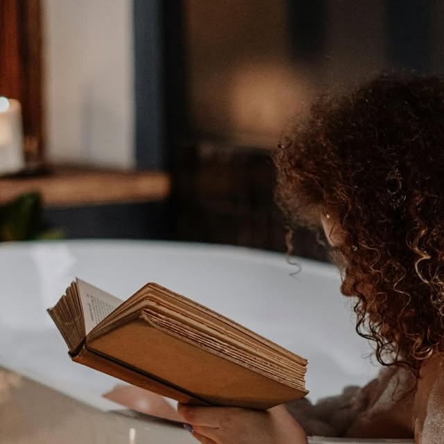 Why women love smut books